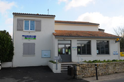 Mairie de quartier et agence postale communale de Saint-Liguaire Photo de Mairie de quartier et agence postale communale de Saint-Liguaire