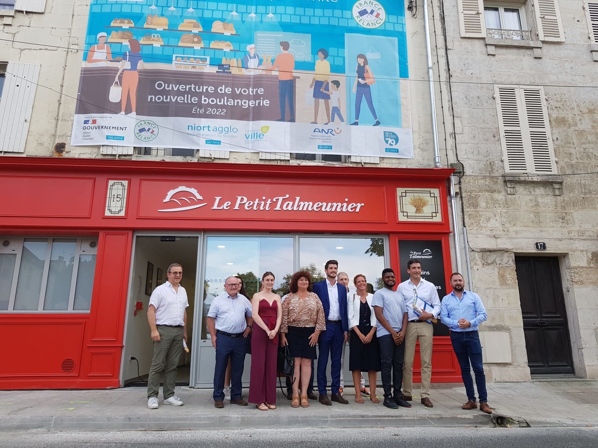 Inauguration de la boulangerie de la rue Pluviault