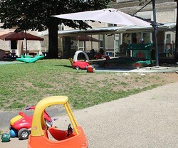 Crèche hospitalière Les Mille Pattes Crèche hospitalière Les Mille Pattes