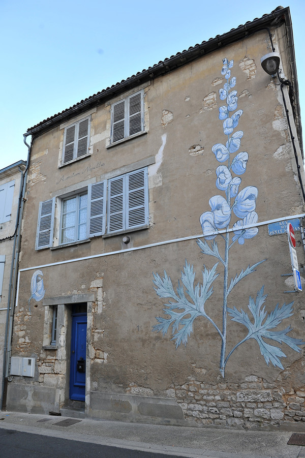 Escif : oeuvre réalisée rue du Petit Saint-Jean pendant la 3e édition du 4e Mur, octobre 2012 - Photo Winterlong Galerie