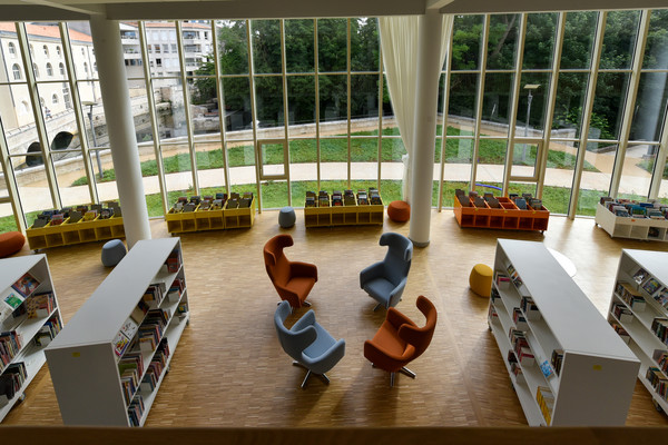 Mediatheque