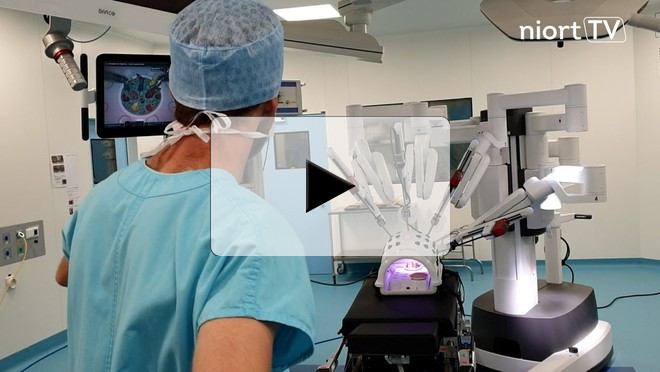 Un robot chirurgical à l'hôpital de Niort