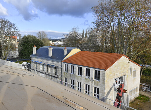 Rehabilitation de la Maison patronale et de la Fabrique a Port Boinot