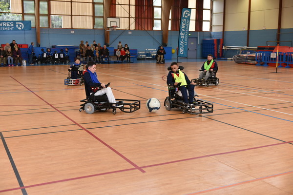 Foot fauteuil à la salle de la Venisé Verte © O. Drilhon