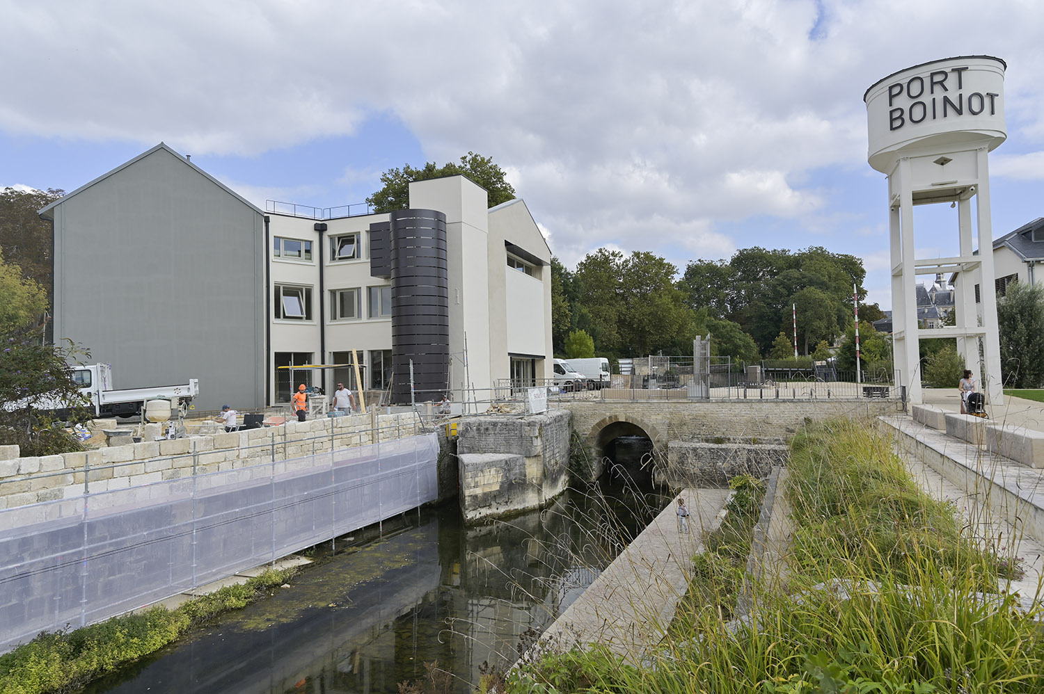 Travaux exterieurs Port Boinot - Agrandir l'image 23 sur [0], fenêtre modale