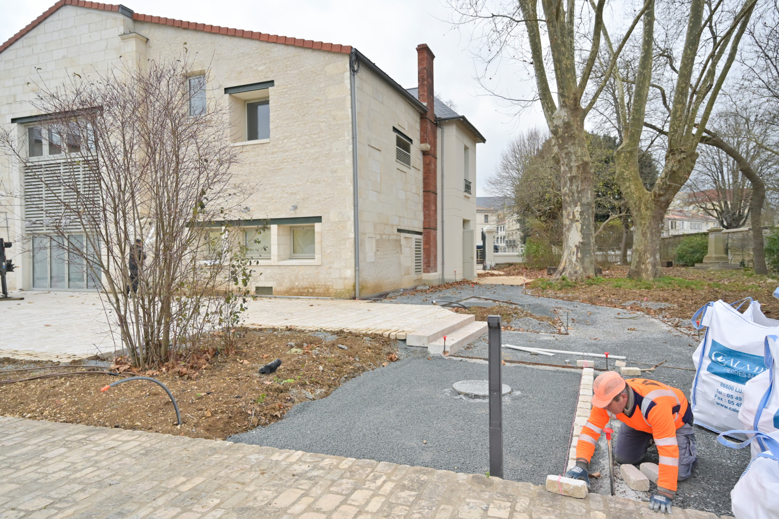  - Agrandir l'image 6 sur [0], fenêtre modale