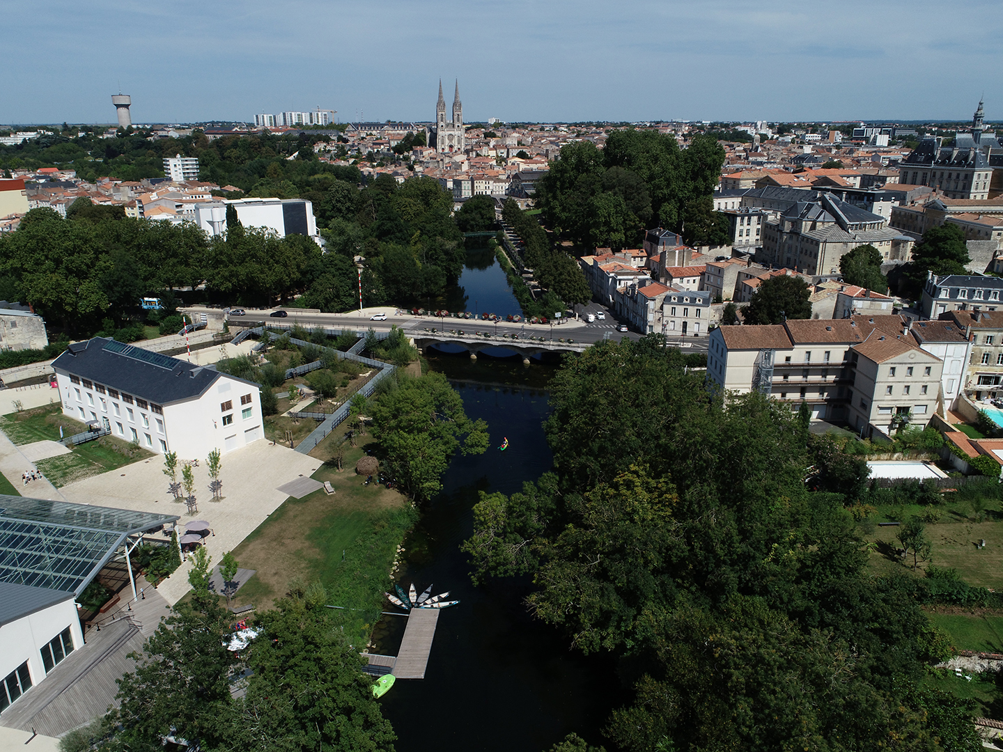 Vue aérienne de Port Boinot © Toutatis Drone - Agrandir l'image 5 sur [29], fenêtre modale