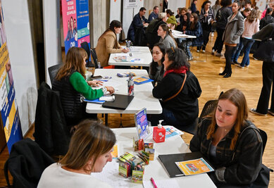 Forum organisé par la Misson locale sud 79 Forum organisé par la Mission locale sud 79