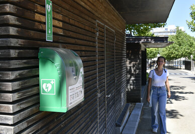 Défibrillateur en centre-ville de Niort