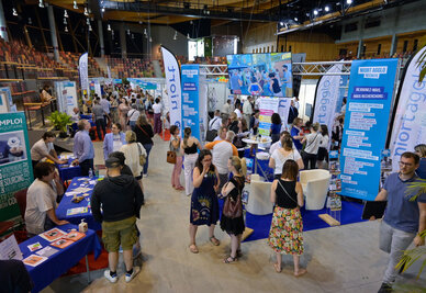 Carrefour de l?emploi a l?Acclameur Carrefour de l?emploi a l?Acclameur