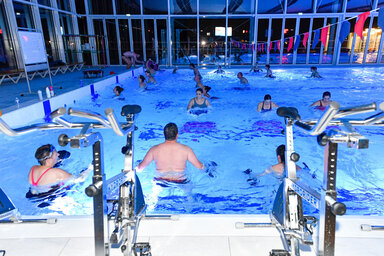 Seance decouverte des nouvelles activites de la piscine Pre-Leroy