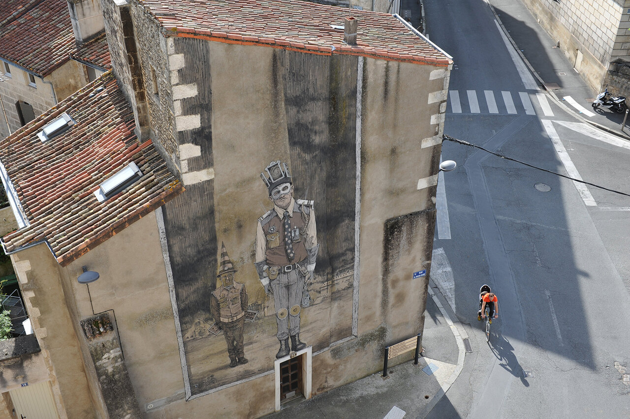 Oeuvre réalisée en 2013 rue de l'Ancien musée - Crédit Bruno Derbord