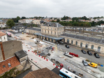  - Agrandir l'image 75 sur [166], fenêtre modale