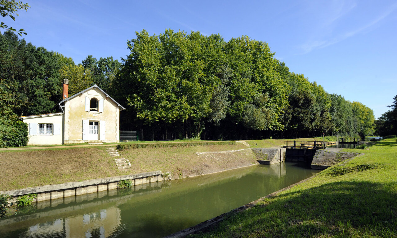 Ecluse de la Tiffardière © Christophe Bernard
