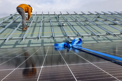  - Agrandir l'image 68 sur [212], fenêtre modale