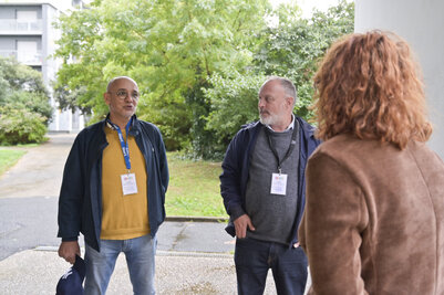 Benjamin Bon et Mohamed Lagas mediateurs sociaux de la Ville de Niort dans le quartier du Pontreau