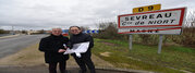 Point presse de présentation des travaux dans le bourg de Sevreau à Niort et dans la traversée de Magné, en présence de Dominique Six, adjoint au maire de Niort, en charge de la voirie, et de Gérard Laborderie, maire de Magné