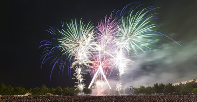Soirée du 14 juillet feu d'artifice et bal