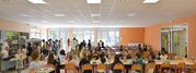 Restaurant scolaire renove de l'ecole primaire des Brizeaux