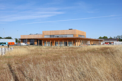  - Agrandir l'image 15 sur [212], fenêtre modale