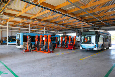  - Agrandir l'image 8 sur [212], fenêtre modale