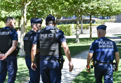 Dans le cadre de la convention de sécurité publique, police Nationale et municipale interviennent sur certaines opérations communes, bas de Brèche recherche de stupéfiants.