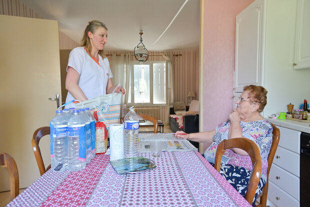 Aide à domicile du CCAS de Niort