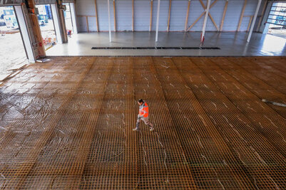  - Agrandir l'image 83 sur [212], fenêtre modale