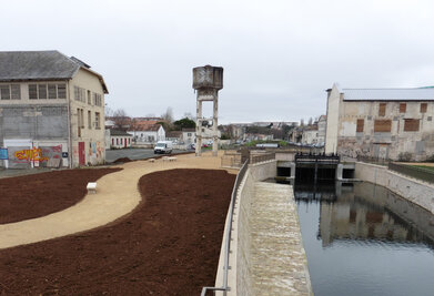 Des espaces éphémères en cours d'aménagement sur le site des anciennes usines Boinot ©CAN