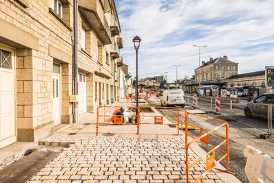  - Agrandir l'image 133 sur [166], fenêtre modale