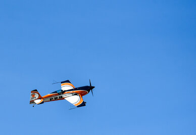 France voltige a l'aerodrome Niort Marais-poitevin