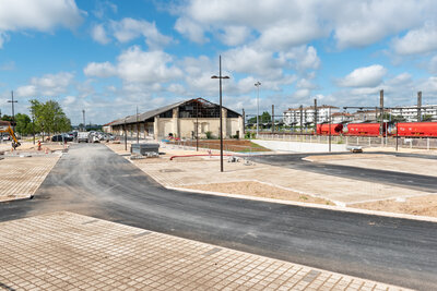  - Agrandir l'image 106 sur [166], fenêtre modale