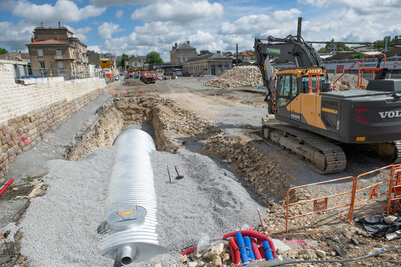 Gare Niort Atlantique : citernes eaux de pluie - Agrandir l'image 119 sur [166], fenêtre modale