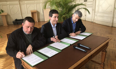 Signature charte FFB + CAPEB le 27 avril 2018